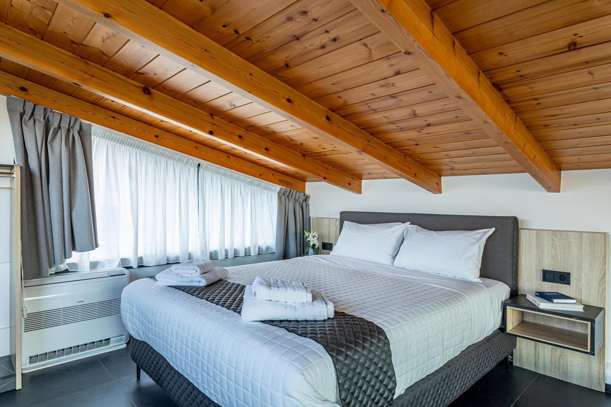 City Hill Luxury Apartments Яніна Екстер'єр фото